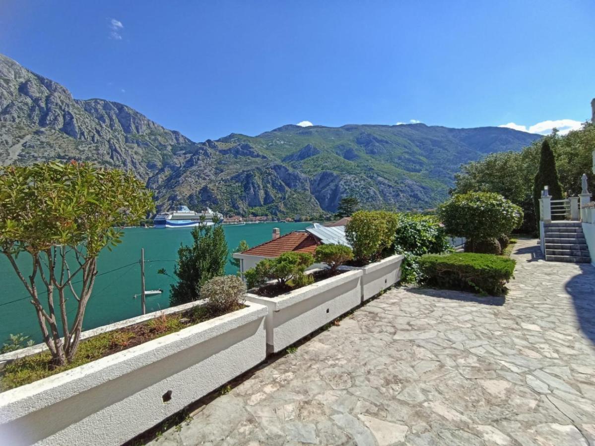 Apartment Kotor Exterior photo